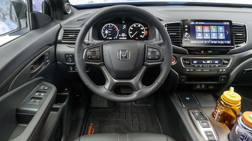 2024 Honda Ridgeline interio